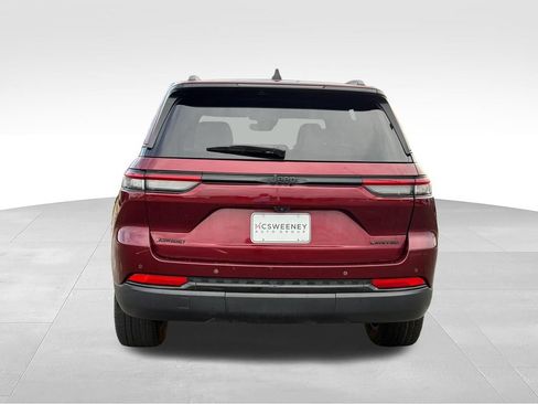 Used 2023 Jeep Grand Cherokee Limited w/ Black Appearance Package RWD image 28