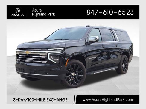 Used 2025 Chevrolet Suburban Premier image 1