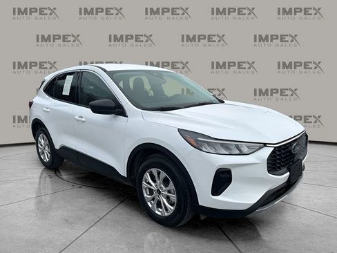 Used 2024 Ford Escape Active image 7