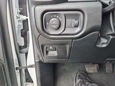 Used 2023 RAM 1500 Big Horn AWD/4WD image 21