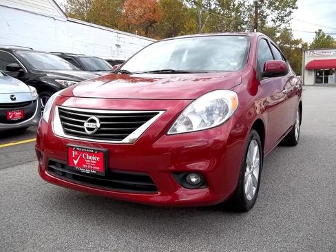 Used 2014 Nissan Versa SL w/ Tech Package image 1