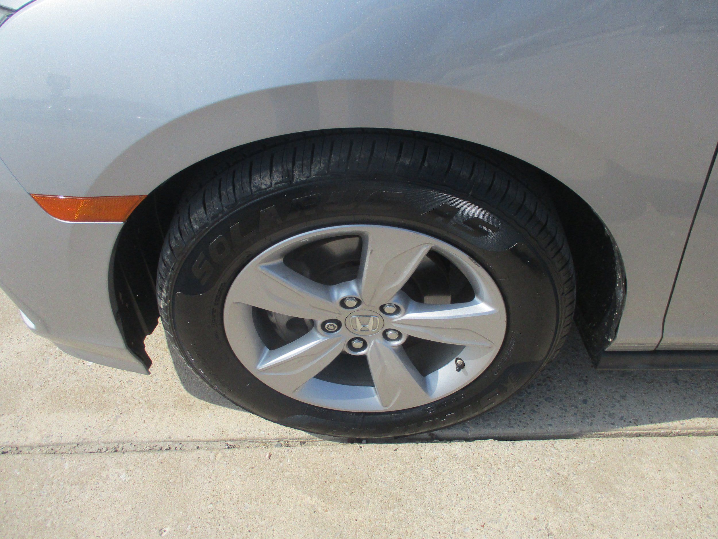 Used 2019 Honda Odyssey EX-L image 3
