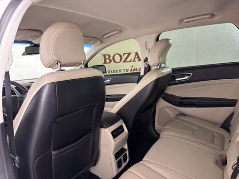 Used 2018 Ford Edge Titanium w/ Ford Safe & Smart Package image 8