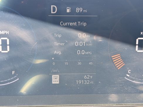 Certified 2024 Hyundai Kona SEL image 29