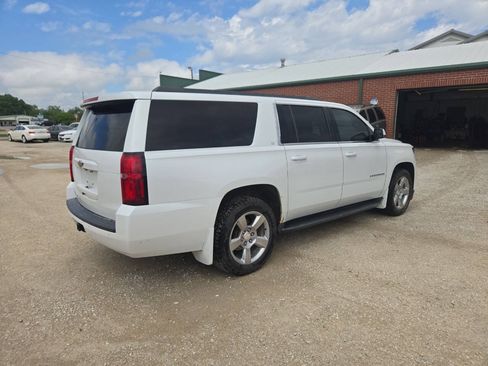 Used 2016 Chevrolet Suburban LT AWD/4WD image 3