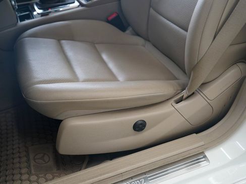 Used 2012 Mercedes-Benz C 300 4MATIC Sedan image 25