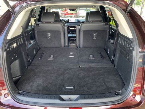 Used 2024 MAZDA CX-90 Plug-In Hybrid w/ Premium Pkg AWD/4WD image 11