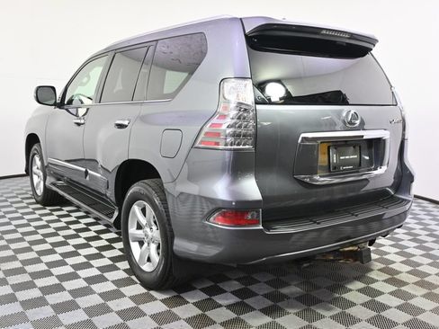 Used 2015 Lexus GX 460 w/ Navigation Package AWD/4WD image 4