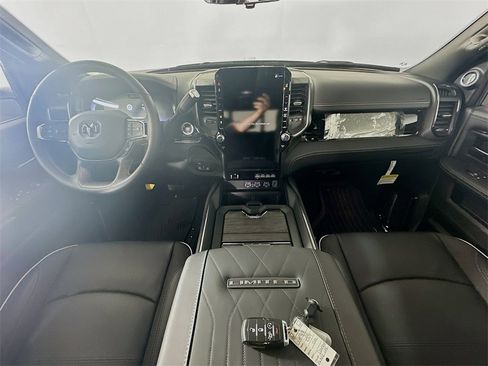 New 2026 RAM 2500 Limited image 9
