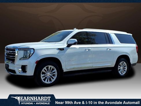 Used 2022 GMC Yukon XL SLT w/ SLT Premium Package image 1