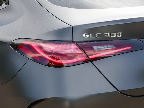 New 2026 Mercedes-Benz GLC 300 4MATIC image 8