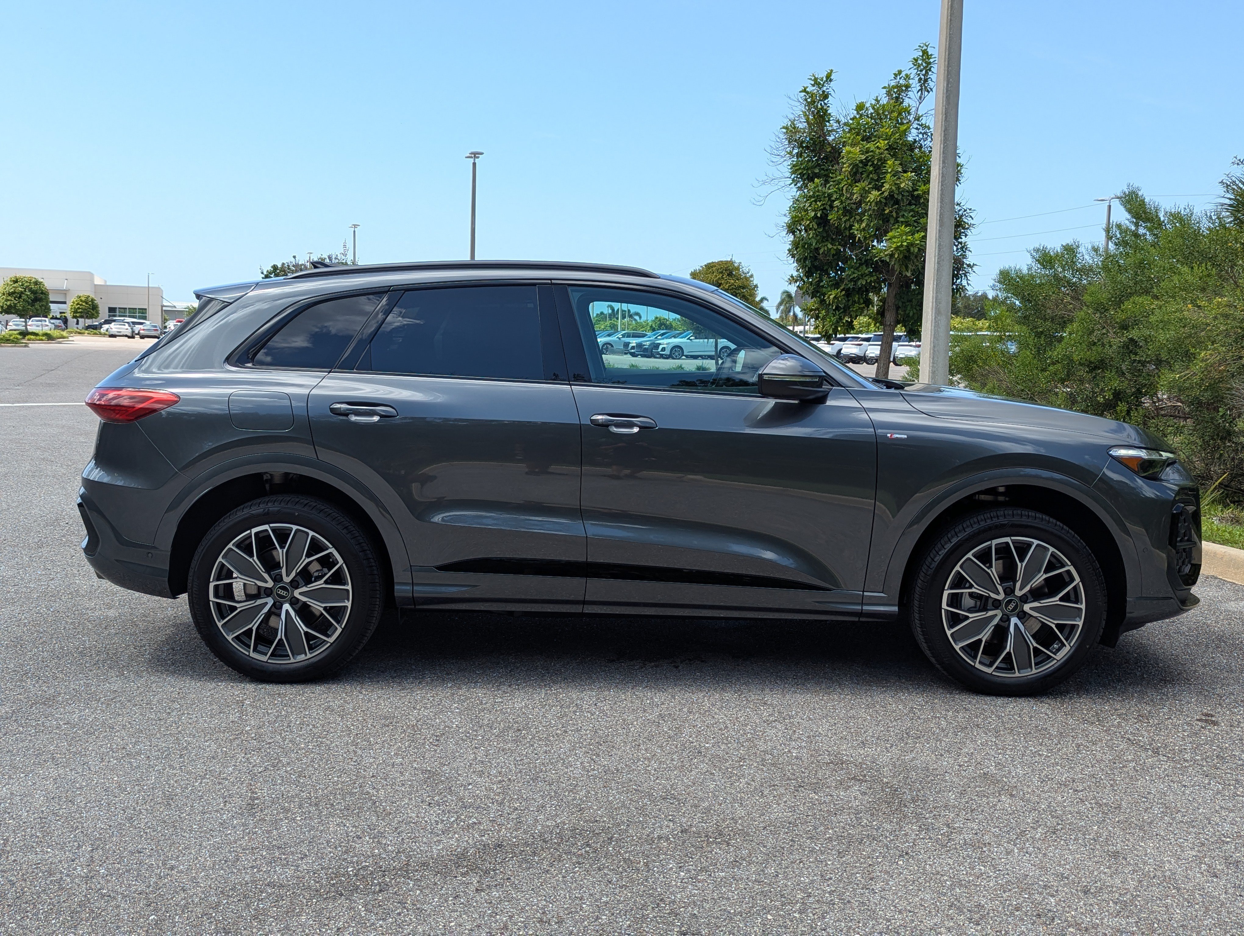 New 2026 Audi Q5 Premium AWD/4WD image 8