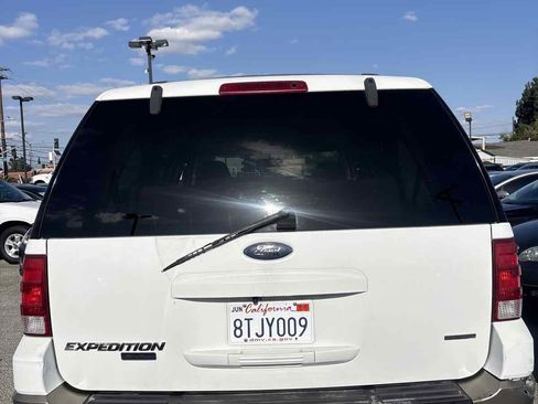 Used 2004 Ford Expedition Eddie Bauer AWD/4WD image 3