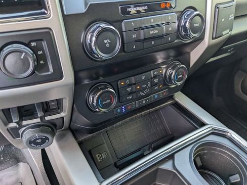 Used 2020 Ford F250 Lariat w/ Lariat Ultimate Package image 24