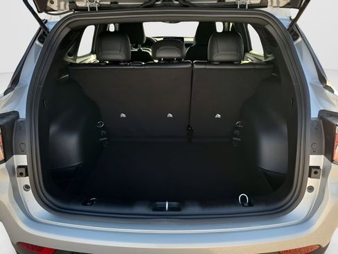 New 2026 Jeep Compass Latitude AWD/4WD image 22