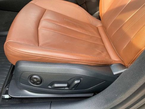 Used 2022 Audi A4 2.0T Premium w/ 18" Wheel Package image 18