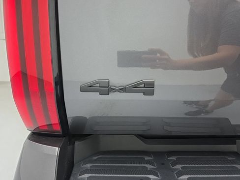 Used 2023 Toyota Tundra SR5 w/ SR5 Premium Package AWD/4WD image 54