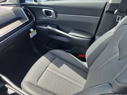 New 2026 Kia Sorento S FWD image 15