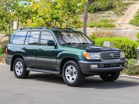 Used 2003 Toyota Land Cruiser image 8