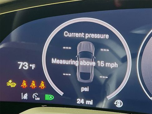 New 2026 Porsche Taycan GTS image 13