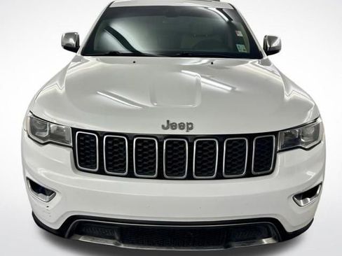 Used 2018 Jeep Grand Cherokee Limited image 3