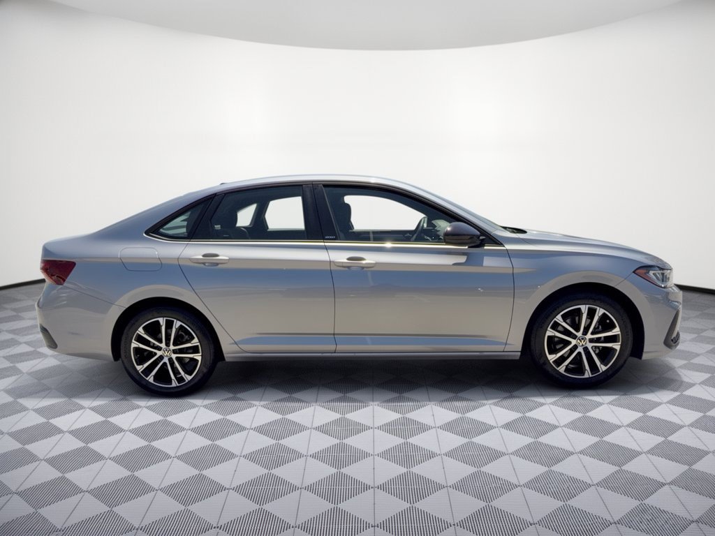 New 2026 Volkswagen Jetta Sport FWD image 8