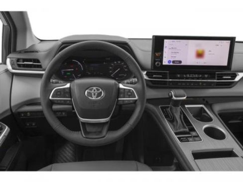New 2026 Toyota Sienna XLE AWD/4WD image 9
