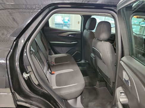Used 2024 Chevrolet TrailBlazer LS image 19