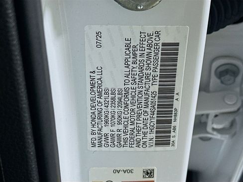 Used 2025 Honda Accord SE image 12