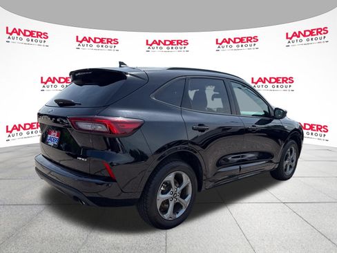 Used 2024 Ford Escape ST-Line AWD/4WD image 3