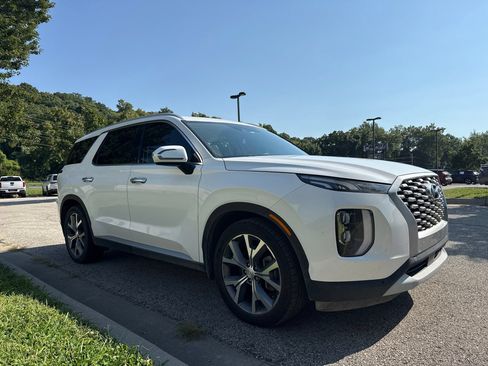 Used 2021 Hyundai Palisade SEL FWD image 3