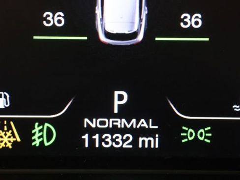 Used 2022 Maserati Levante GT image 13