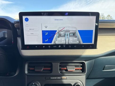 New 2026 Ford Maverick Lariat w/ 4K Tow Package image 16