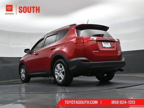 Used 2015 Toyota RAV4 LE AWD/4WD image 40