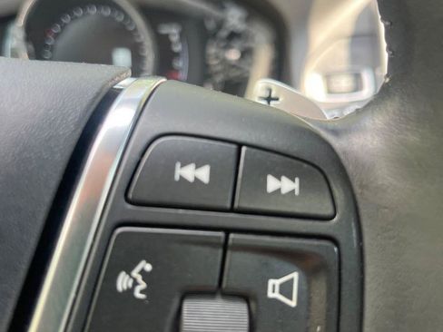 Used 2015 Volvo XC60 T6 Platinum FWD image 47
