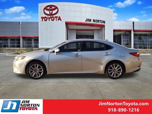 Used 2013 Lexus ES 350 w/ Premium Pkg image 5