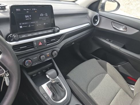 Used 2023 Kia Forte LXS image 26