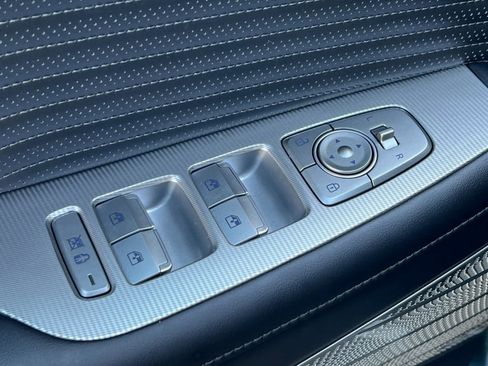 Used 2025 Hyundai Palisade Calligraphy image 14