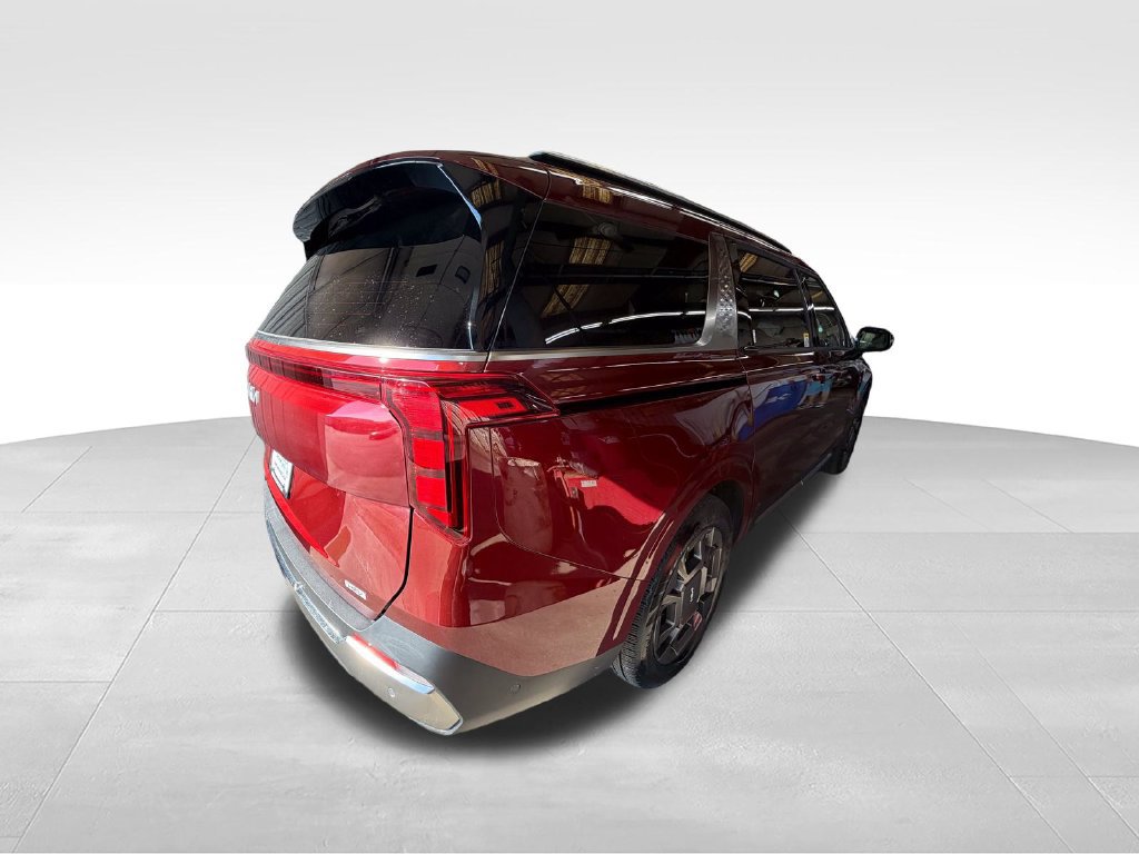 Used 2025 Kia Carnival SX FWD image 5