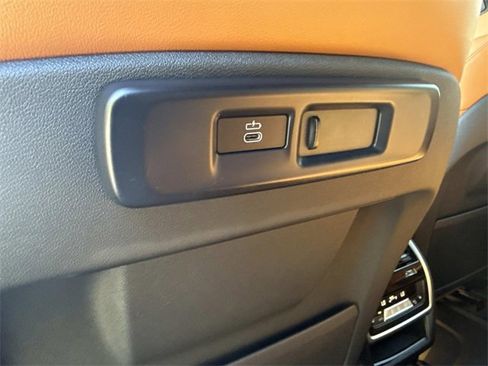 Used 2019 BMW X5 xDrive40i image 21