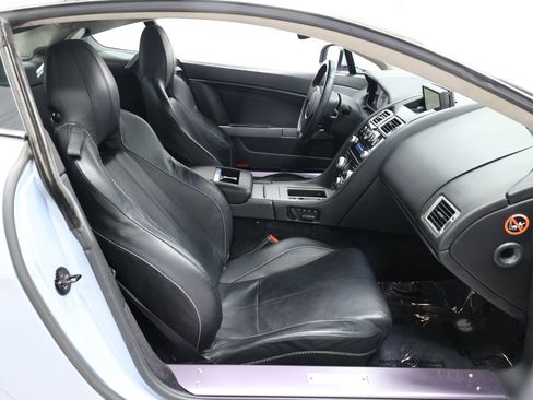 Used 2011 Aston Martin V8 Vantage Coupe RWD image 58
