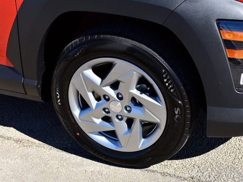 New 2026 Hyundai Kona SE image 6