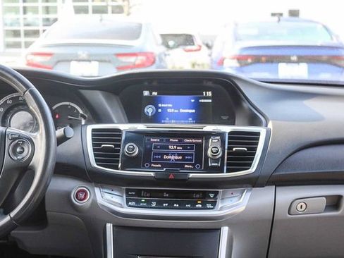 Used 2013 Honda Accord EX-L image 17