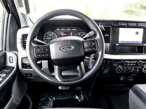 Used 2024 Ford F250 XLT image 30