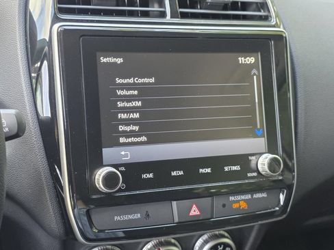 Used 2024 Mitsubishi Outlander Sport SE AWD/4WD image 14
