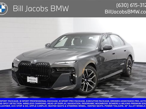 Used 2026 BMW 750e xDrive w/ Executive Package AWD/4WD image 1