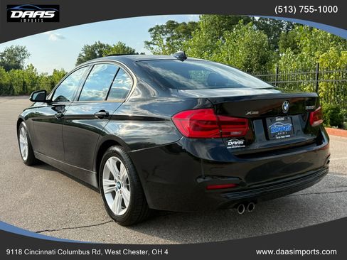 Used 2016 BMW 328i xDrive Sedan AWD/4WD image 5