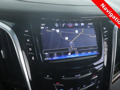 Used 2019 Cadillac Escalade Luxury AWD/4WD image 5