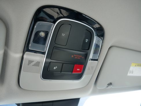 Certified 2025 Hyundai Tucson SEL image 32