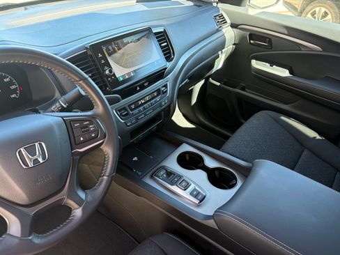 Certified 2025 Honda Ridgeline Sport+ image 17